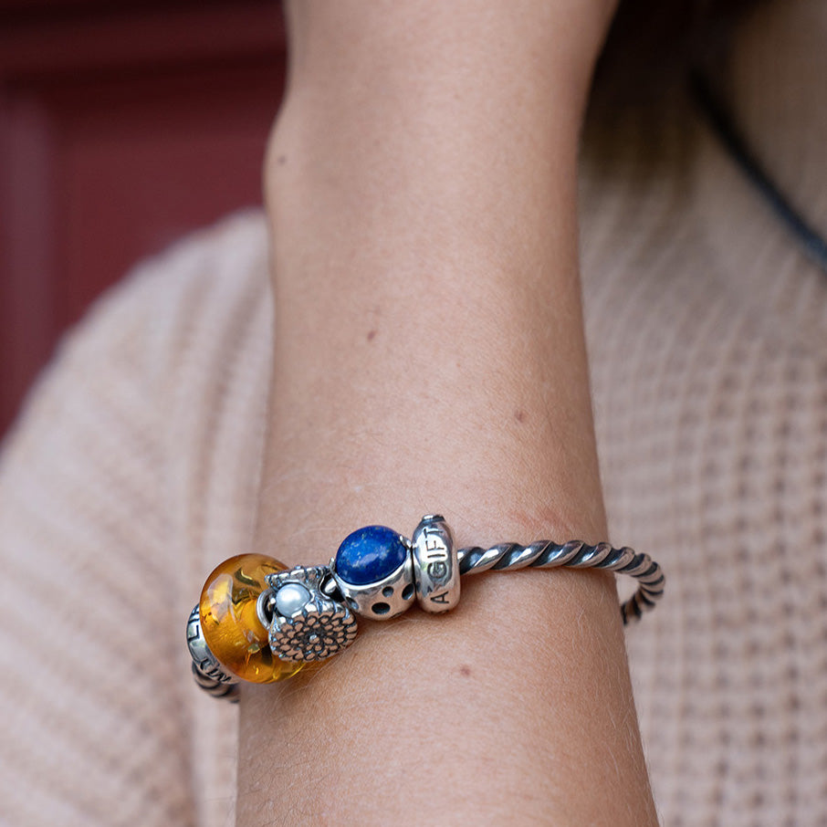 Calendula of October by Trollbeads. Classic Beads.