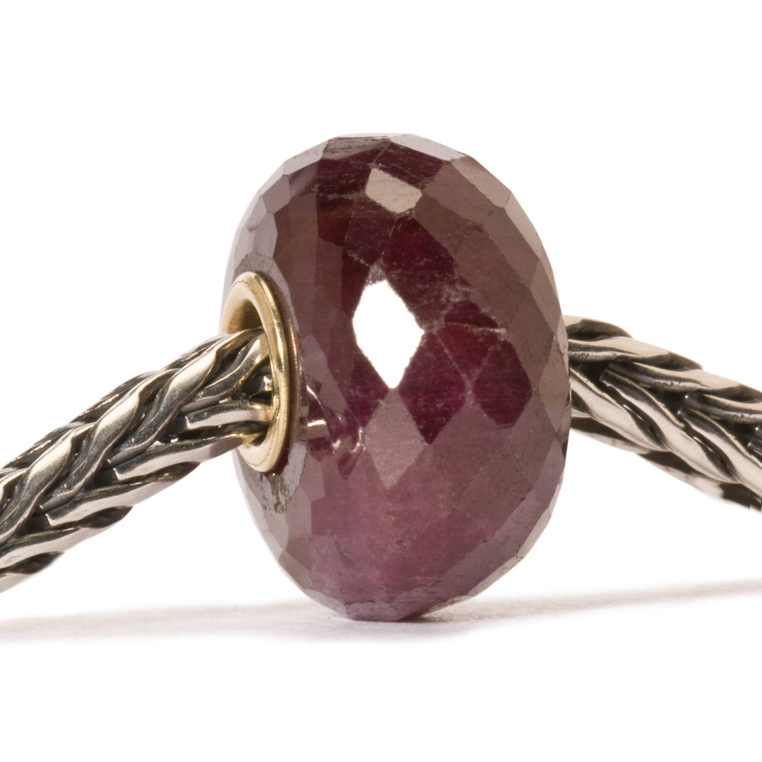 Ruby by Trollbeads. Faceted Beads.