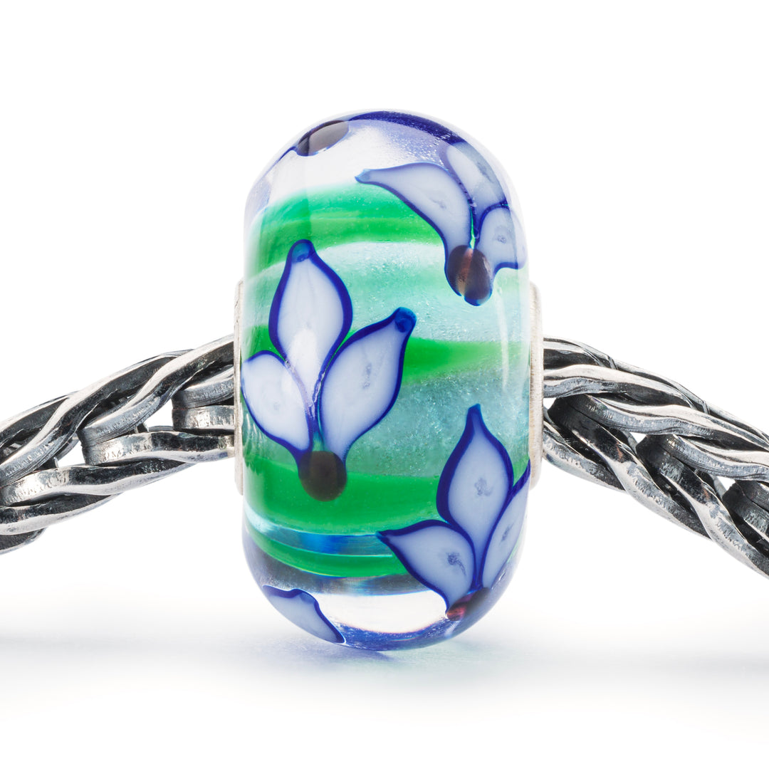 Blue Iris Bloom Bead by Trollbeads. Classic Beads.