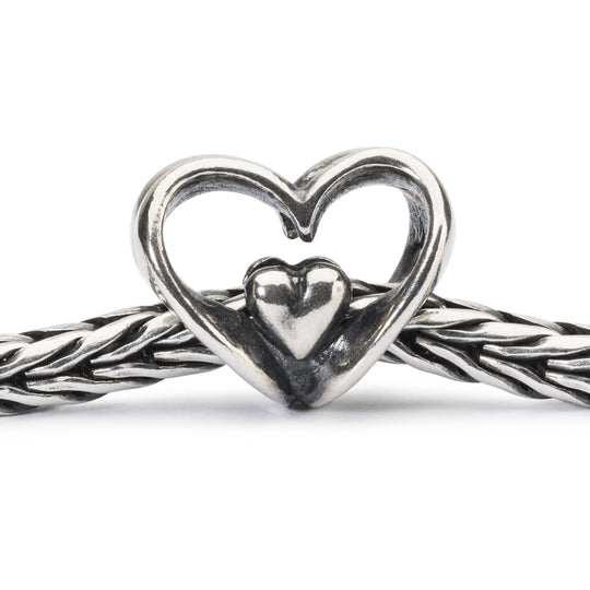 Heart to Heart by Trollbeads. Classic Beads.