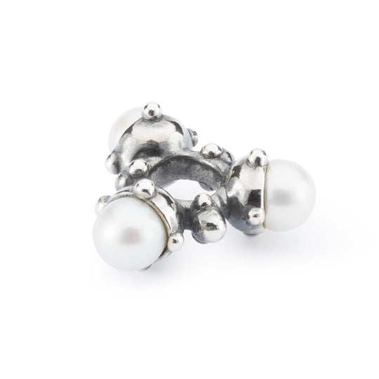 Pearls of Light Bead by Trollbeads. Classic Beads.