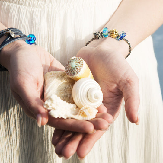 Hiding Conch by Trollbeads. Classic Beads.