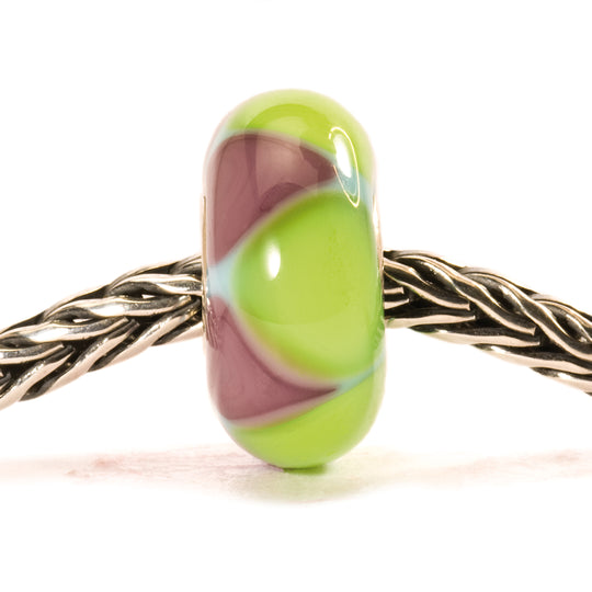 Green/Purple Triangles Bead by Trollbeads. Classic Beads.