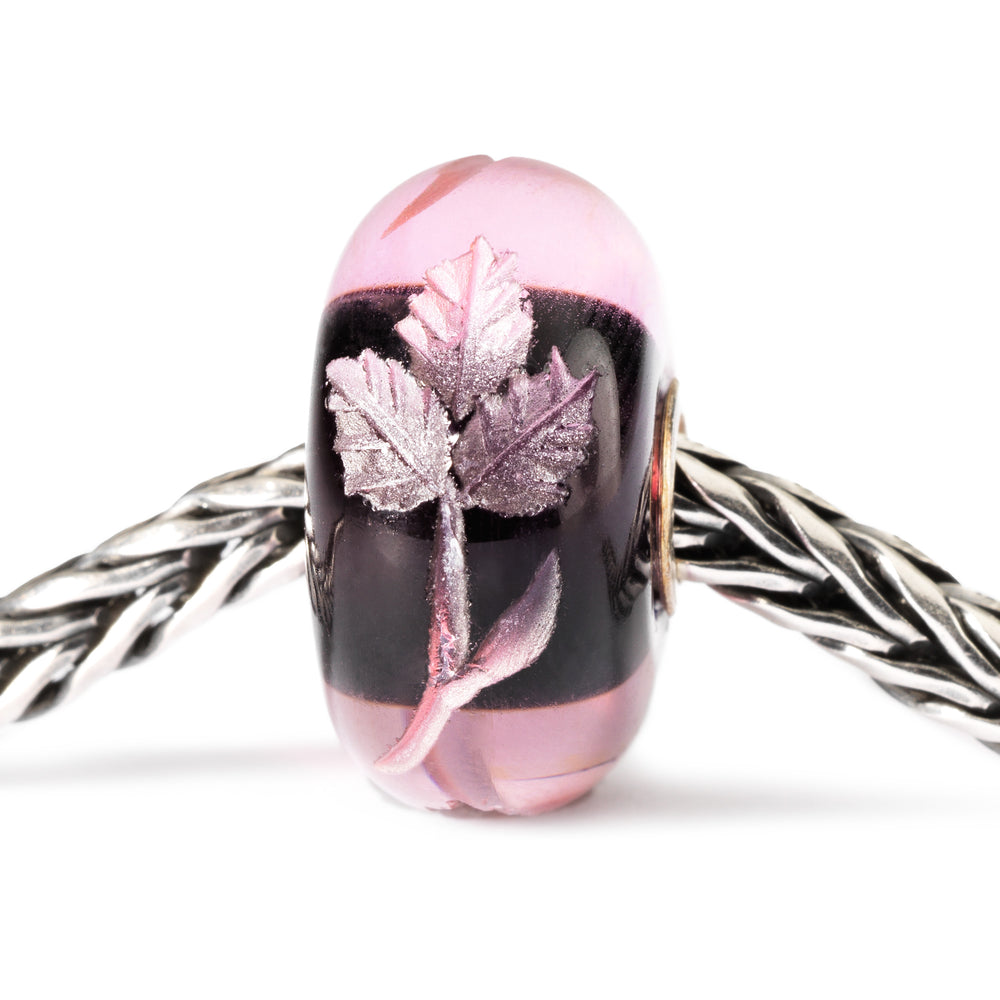 Engraved Fuchsia Bead