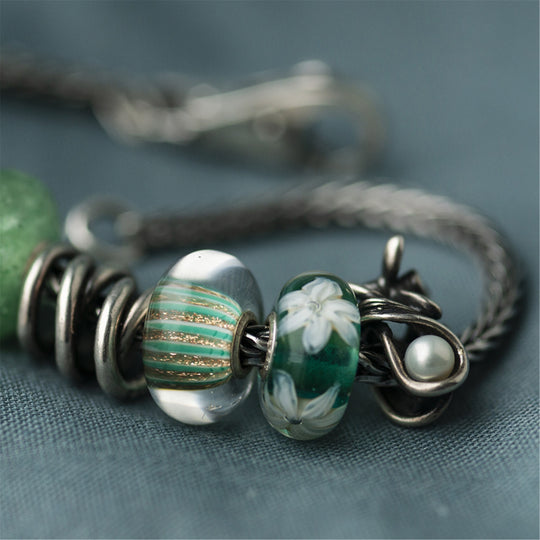 Flowers of Hope by Trollbeads. Classic Beads.