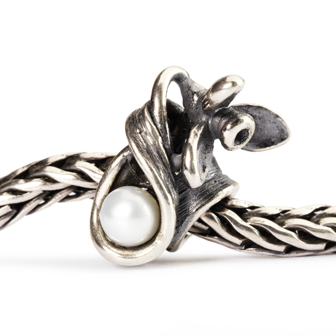 Snowdrop of January by Trollbeads. Classic Beads.