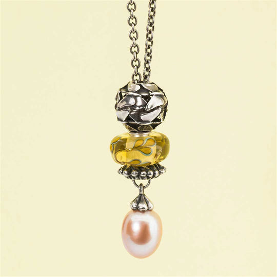 Fantasy Necklace with Rosa Pearl