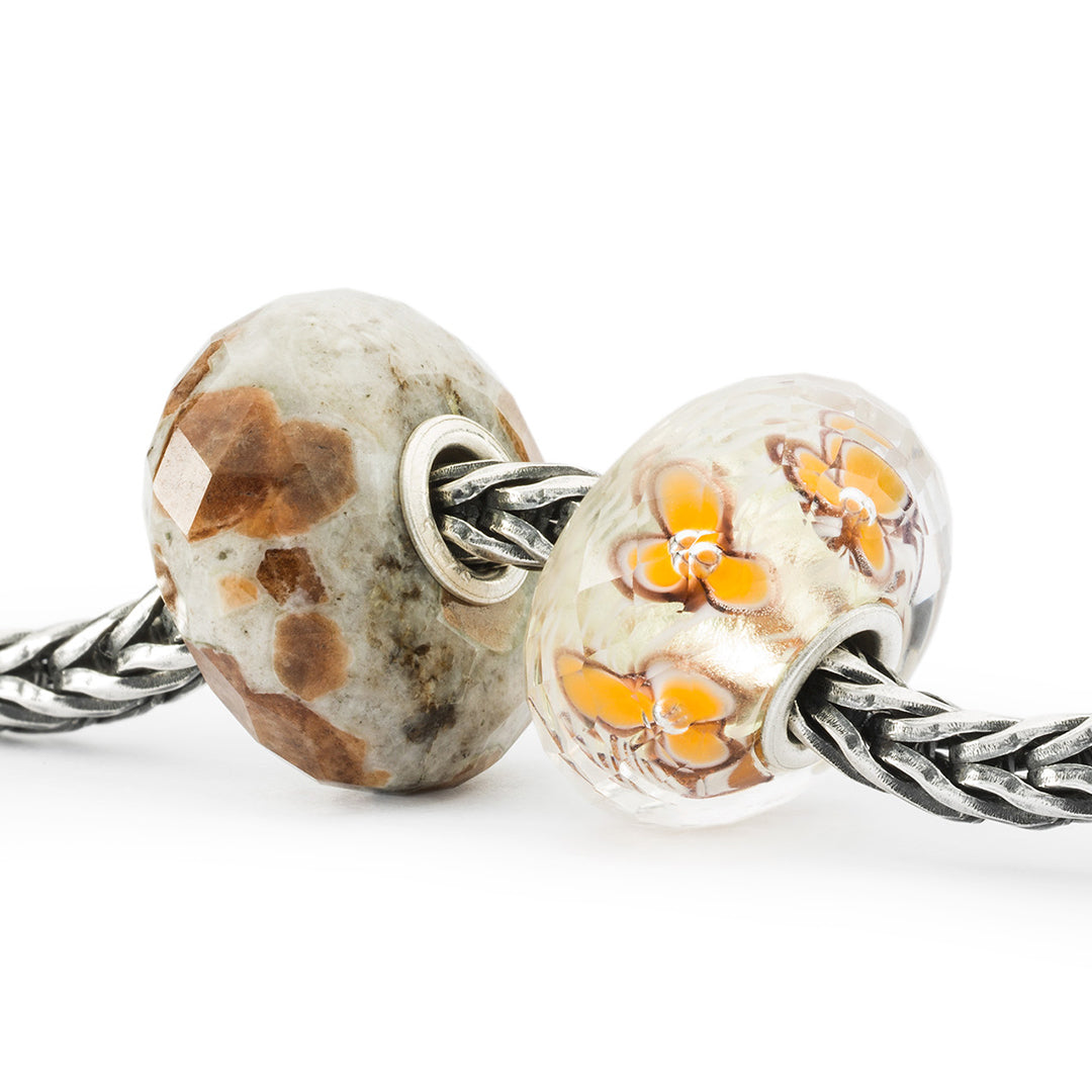 Garnet Feldspar Bead by Trollbeads. Faceted Beads.