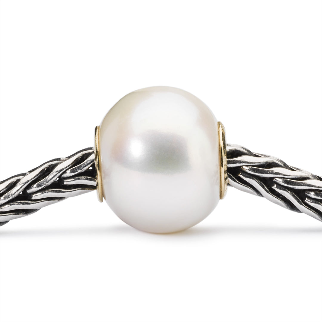 Pearl with Gold by Trollbeads. Classic Beads.