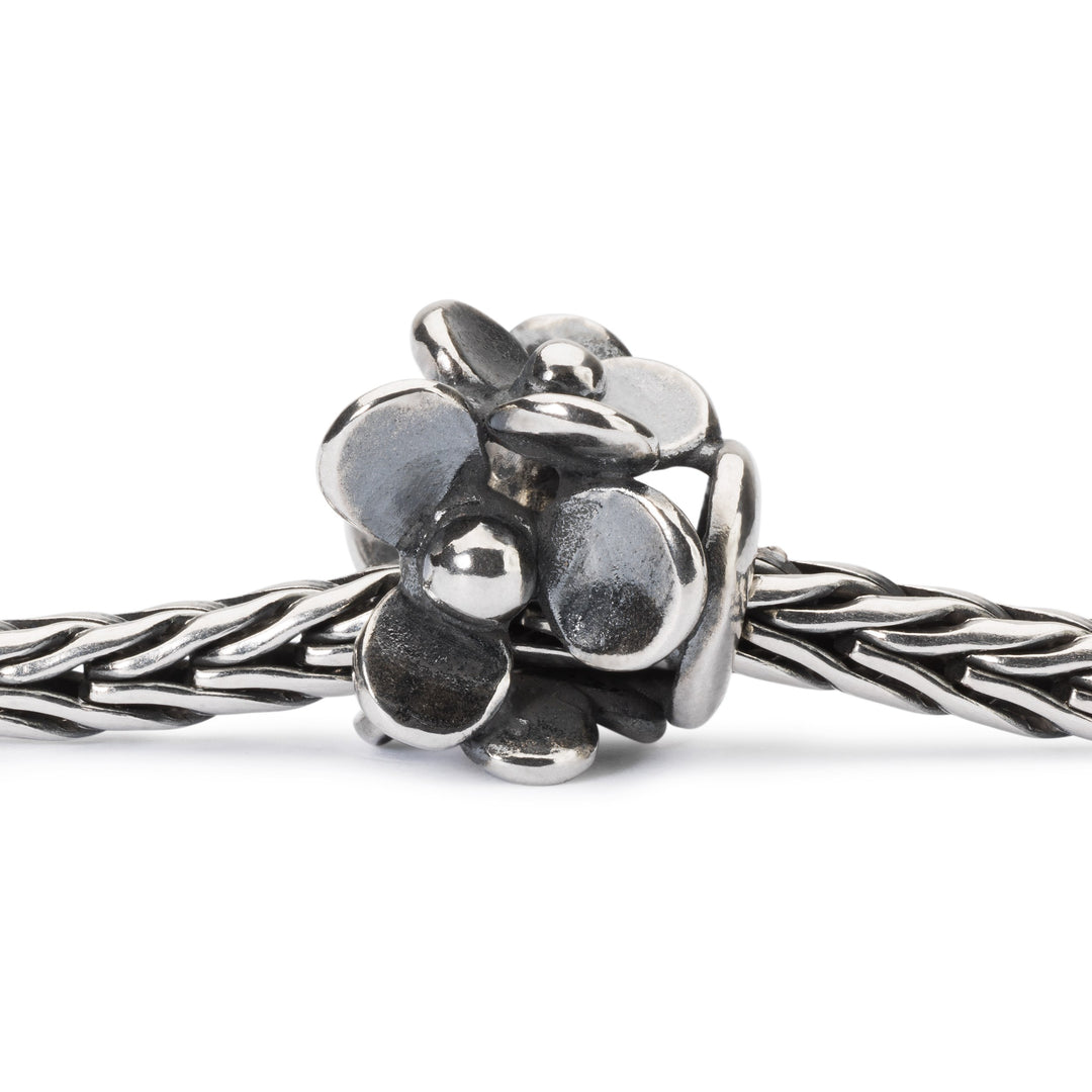 Lush Meadow Clasp by Trollbeads. Clasp.