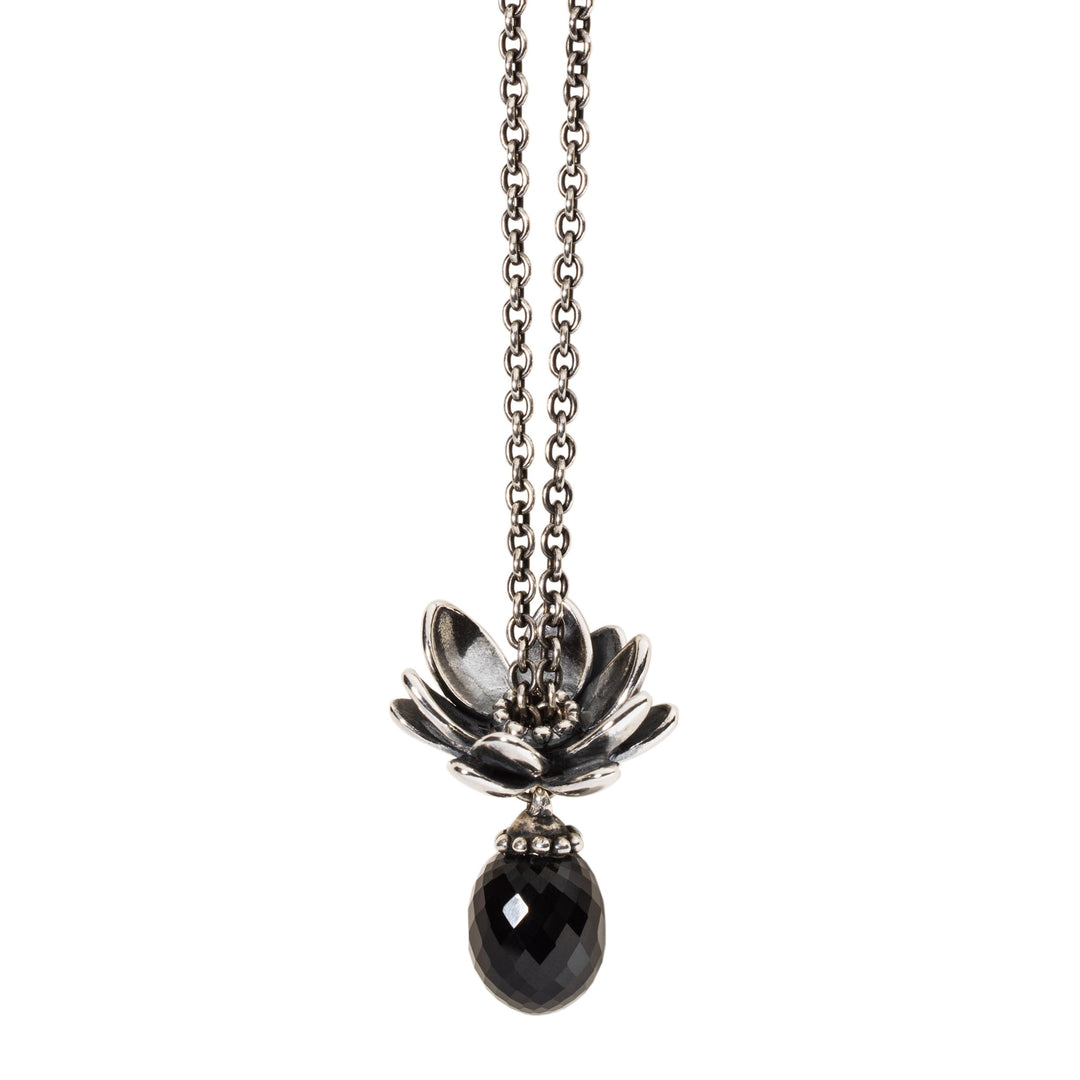 Giant Lotus Pendant by Trollbeads. Pendant.