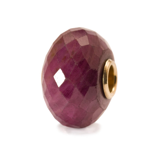 Ruby by Trollbeads. Faceted Beads.