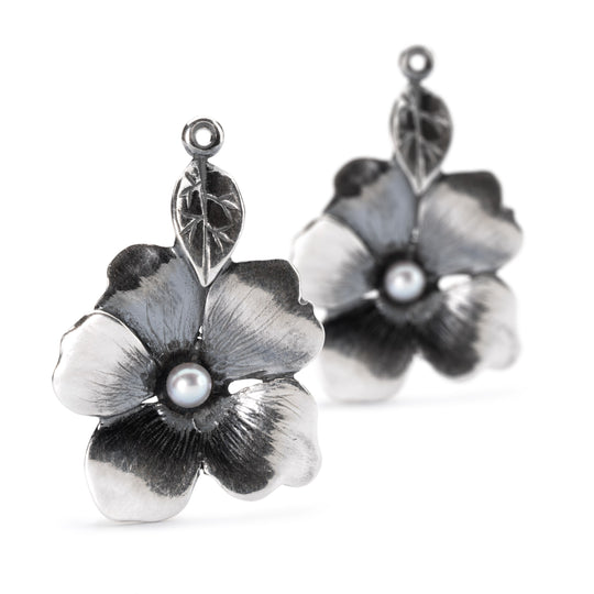 Flower Freedom Earrings by Trollbeads. Earring Pendant.